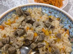 -汗腾格里·风味餐厅(新疆驻京办店)