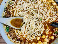 豌杂小面-丁丁猫重庆小面(徐州路店)