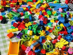 -金点蒙氏国际教育(悠然校区)