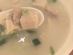 -三两春肚肺汤(崂山路店)