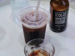 冰美式-麻雀咖啡SPARROW COFFEE(十全街店)