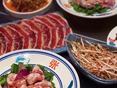 -张牌牌·东北烤肉小吃市集(金楠天街店)