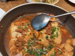 -爱碗亭·鲜炒湖南菜(壹城中心店)