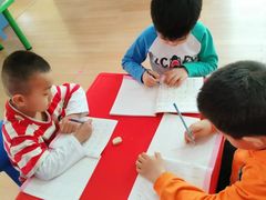 -圣德美艺术双语幼稚园