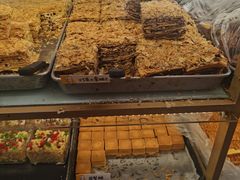 -爱德顺糕点食屋(利民道店)