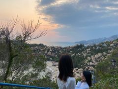 -那琴半岛地质海洋公园