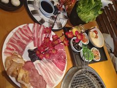 -拾勝牛·江景安格斯烧肉放题(江湾阳光天地店)