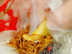 -绝味鸭脖(龙阳路生活广场店)