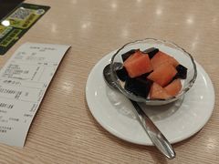 -佰搭果·广式茶餐厅(西华路店)