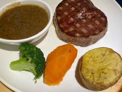 -斗牛士牛排餐厅(嘉里汇店)