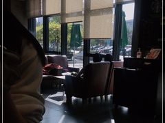 -星巴克(济南美莲广场店)