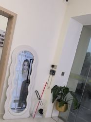 -苗方清颜专业祛痘·皮肤管理