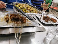 -胡记烧烤(黄山新村总店)