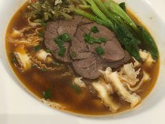 金牌红烧牛肉面-太麻里文创咖啡馆(创意设计中心店)