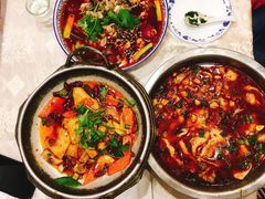 -金良酸菜鱼(宁海路总店)