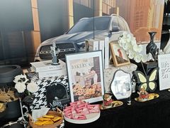 -天津波士信达奔驰4S店(卫津南路店)