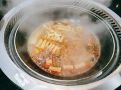 -三里屯土灶炖公鸡地锅鸡(江东店)