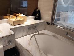 -上海中航虹桥机场泊悦酒店