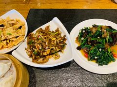 -小城粥道·海胆鲜虾粥(解放广场店)