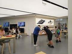 -华为授权体验店(中山公园来福士)