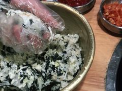 -肥肥虾庄·金牌油焖大虾(杨园滨江时代walk店)