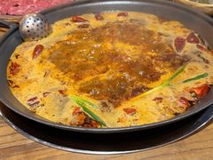 -旧街市鲜货老火锅(大光路店)