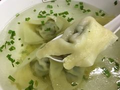 -潘国仙耳光馄饨(黄家阙路店)