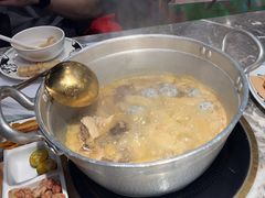 -禄婶鸡煲·打边炉