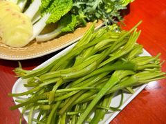 -菌之家·专业纯野生菌火锅·特色炒菌