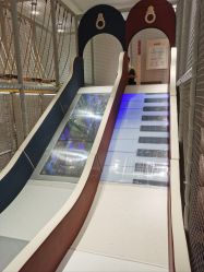 -奈尔宝家庭中心·亲子餐厅(北京东坝万达店)