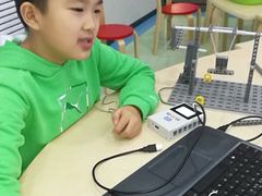 -能力风暴机器人编程中心