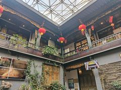 -蔼若春.传承三十年云南菜(金碧公园店)