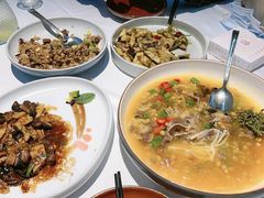 -鑫悦诚府·新鲁菜·餐厅(趵突泉店)