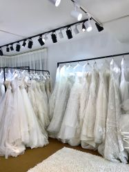 -LOVE SHINE婚纱·红鼎庄龙凤褂·妈妈装定制