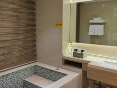 -兴芮温泉度假区