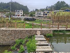 -锄山村