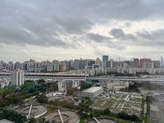 -珠海拱北口岸智选假日酒店