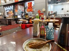 -香辉食馆(新兴路店)