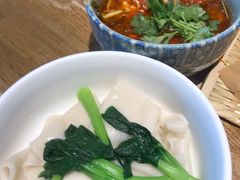 -新梅华·茶点餐厅(欧尚店)
