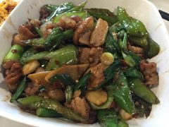 -嘉丰湘菜馆(芳群园店)