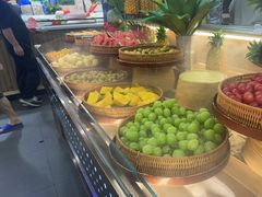 -四囍码头海鲜烧烤自助火锅(外滩南京东路悦荟广场店)