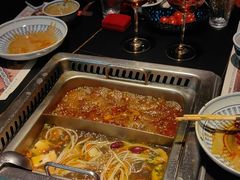 麻辣菌汤双拼锅-大隐·成都火锅Bistro(合生麒麟新天地店)