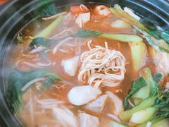 -傣家妹子过桥米线(一号店)
