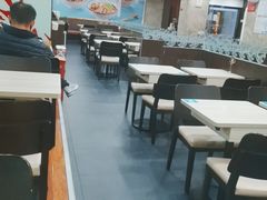 大堂-康师傅私房牛肉面(北京南站店)