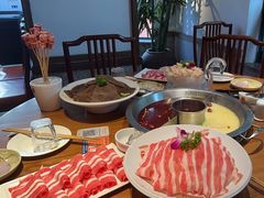 -佬土鹅肠火锅(解放路店)