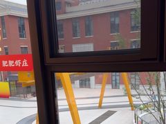 -肥肥虾庄·金牌油焖大虾(杨园滨江时代walk店)