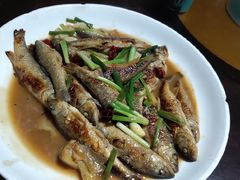 -健跳小海鲜(人民路店)
