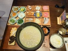 -银米·云南传统过桥米线(双廊黑金冠店)