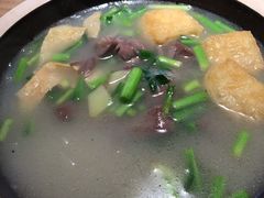 -丫丫厨娘·柠檬鸭(江南蓝鲸世界店)