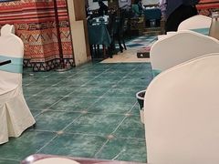 -乡村馕坑肉·烧烤·新疆菜·本地人更爱吃(阿勒泰首店)